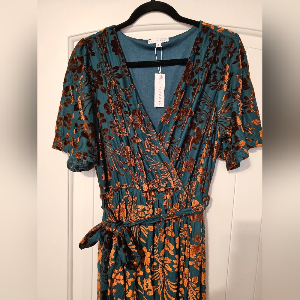 Baltic Born Uma Velvet Maxi - Jade + Bronze